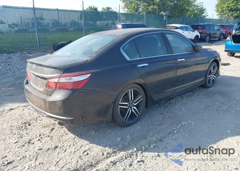 2016 Honda Accord Sport z USA, uszkodzony, nr VIN 1HGCR2F51GA015548